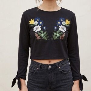 Zara WB Collection Embroidered Flower Crop